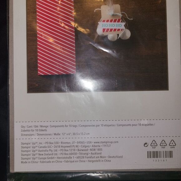 NWT Simply Created Craft Set. Make 10 Christmas Tags. - Picture 4 of 5